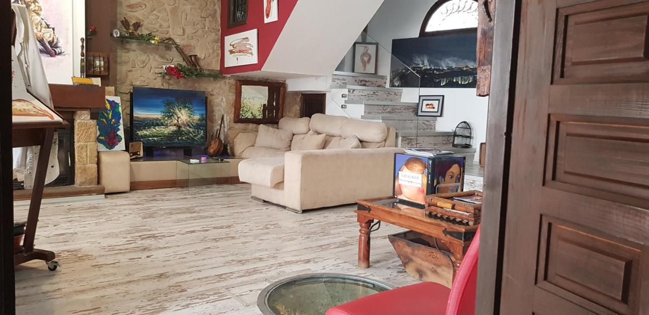 La Casa Del Pintor - Estudio De Arte En Baeza Extérieur photo